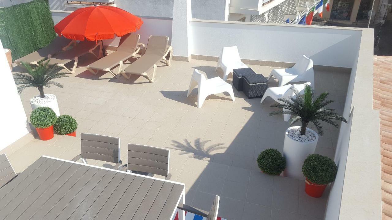 Henri'S Apartments - City Centre Lagos Esterno foto
